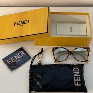 Fendi Tortoiseshell Geometric Sunglasses with Light Mirrored Lenses with Box